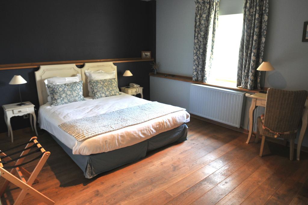 Hostellerie Au Coeur Du Spinois Rebecq-Rognon Szoba fotó