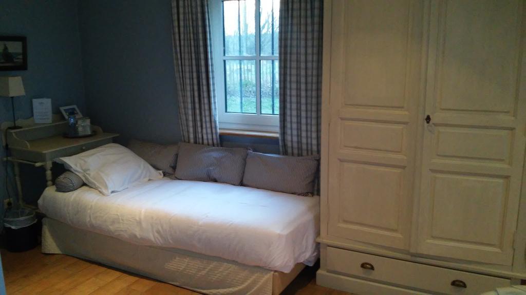 Hostellerie Au Coeur Du Spinois Rebecq-Rognon Szoba fotó