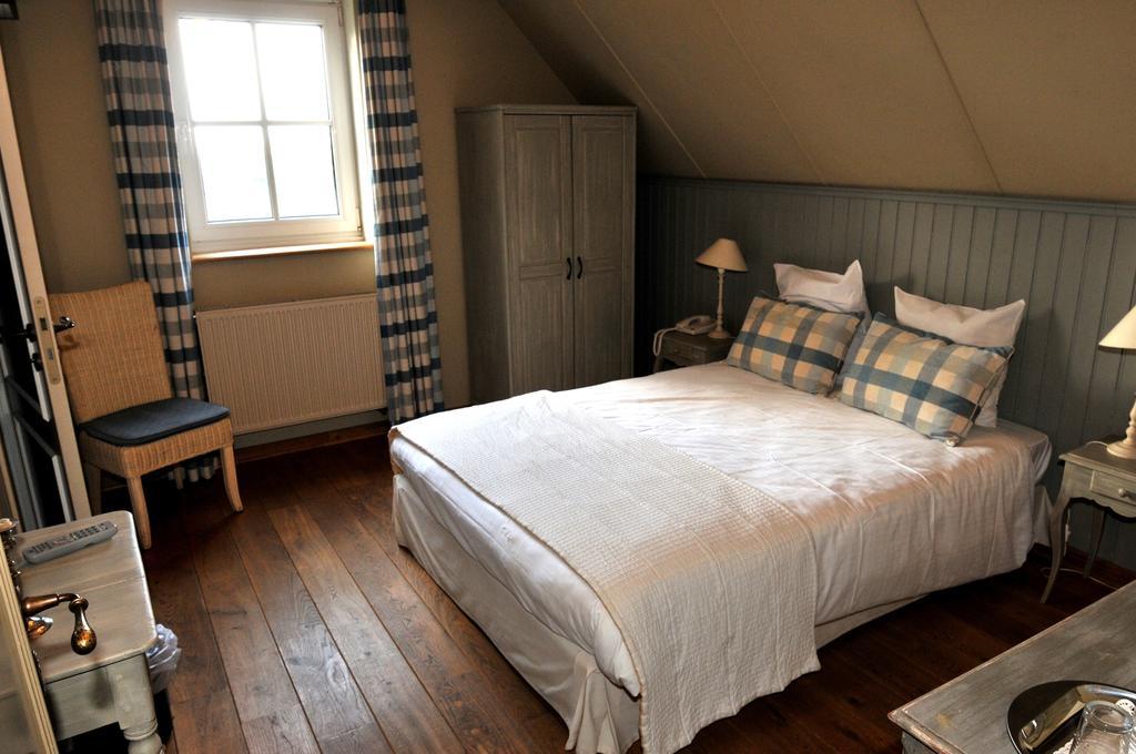 Hostellerie Au Coeur Du Spinois Rebecq-Rognon Szoba fotó